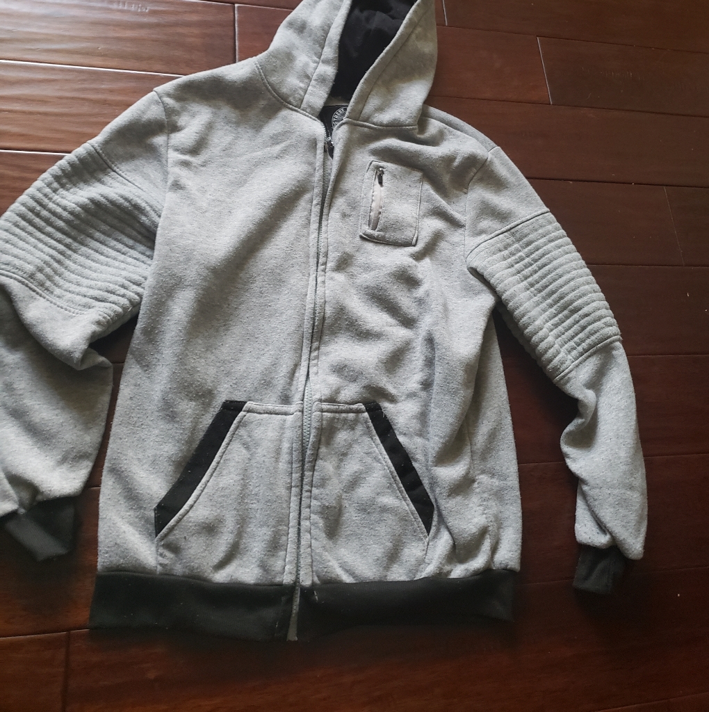 Boys Gray Black Preowned Hoodie Boys Gray Black Preowned Hoodie